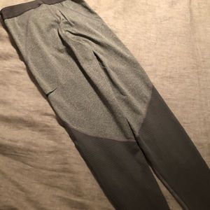 Nike dri fit leggings